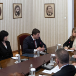 Служебен премиер