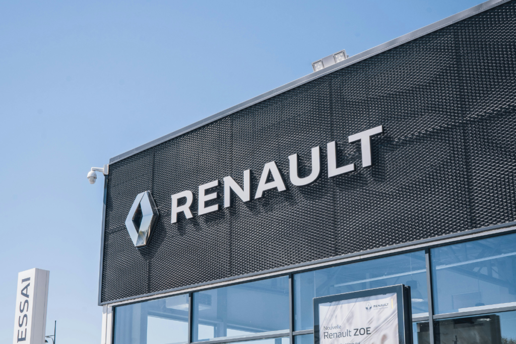 Renault започва производство на дронове за Украйна