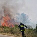 пожар край 69-ия километър на АМ Тракия в област Пазарджик
