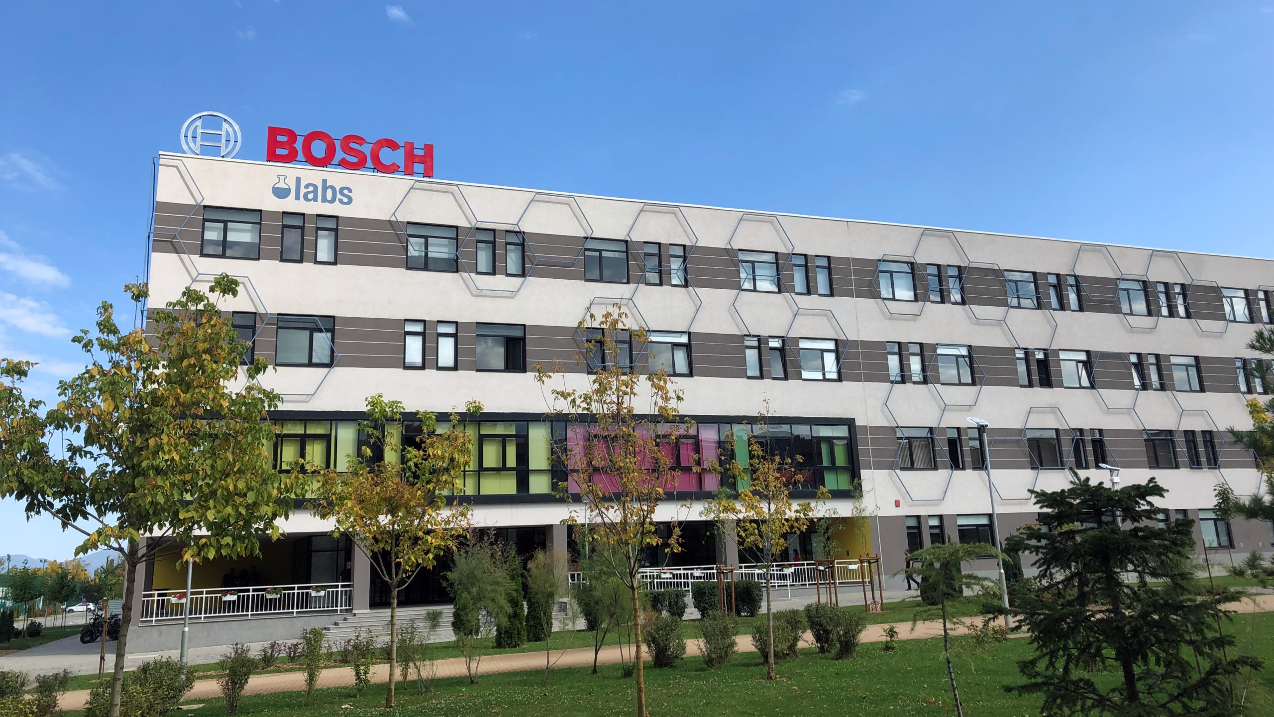 Сградата на Bosch Engineering Center Sofia в София Тех Парк