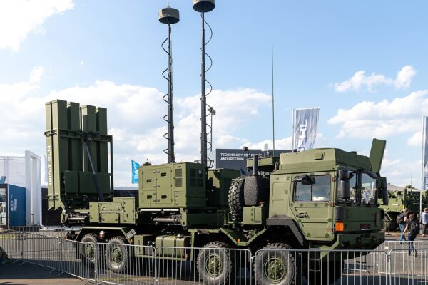 Мобилна пускова установка IRIS-T SLM на изложението ILA в Берлин