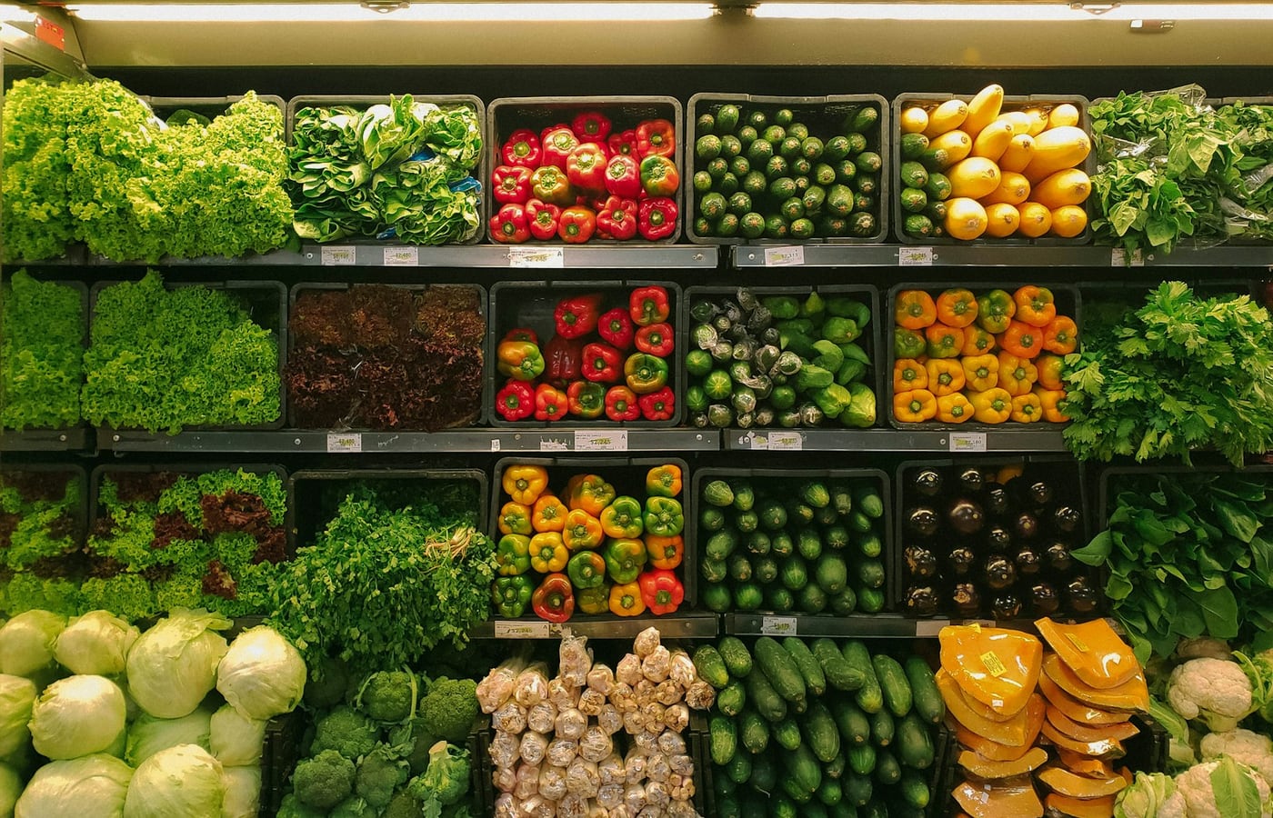 пазарска количка към новина за КЗП и 84 продукта с необосновано повишени цени