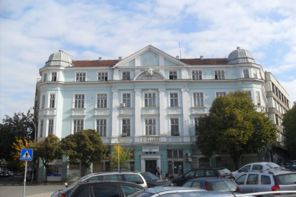 Сградата на МВР във Варна