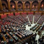 парламентарна сграда като илюстрация към първата сесия на 52-рото Народно събрание