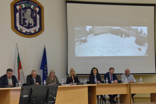 Брифинг на МВР и прокуратурата за случая Петрохан и връх Околчица