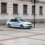 Полицейски автомобил като илюстрация към задържането на издирвания мъж по случая с 11-годишната Наталия