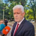 военен самолет към новина за американски самолети цистерни и базата Безмер
