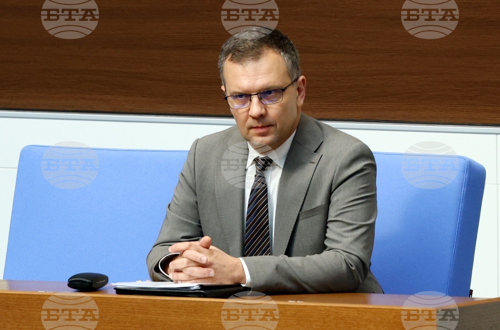 Министър Николай Найденов към новина за сигнал за влияние при избора на магистрати за ВСС