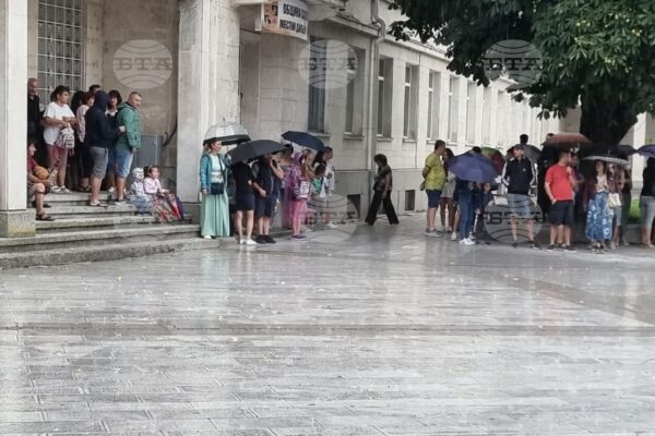 Протест в Силистра в защита на детското отделение на местната болница