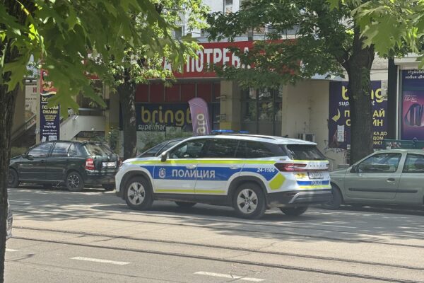 Полицейски автомобил в София при съдебна новина