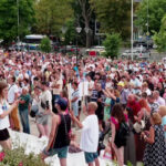 Множество хора на протест, архивна илюстративна снимка