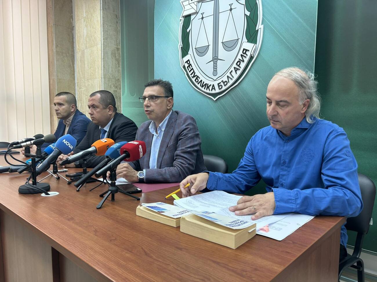 Брифинг на ОДМВР Бургас и прокуратурата за задържан служител на ВиК Несебър